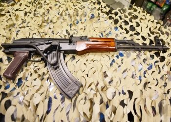CYBG (E&L) Kalashnikov AK47 dřevo